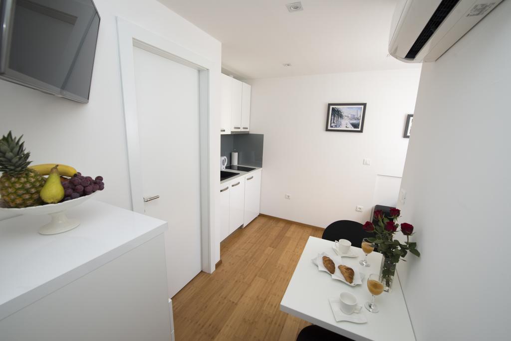 Apartments Annya Split Room photo